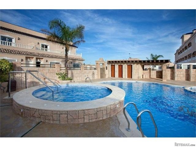 2 bedroom Town House For Sale:..