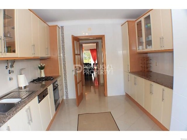 Central Marina and Beach apartment - 2