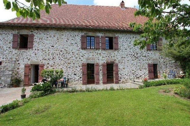 4 bedroom House For Sale: 19100 BRIVE.. - 2