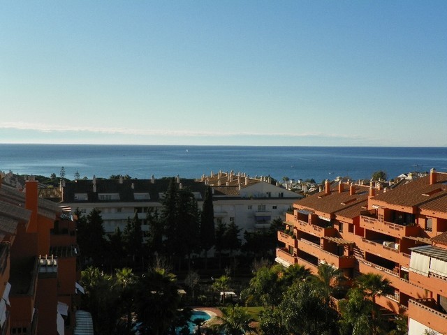 PENTHOUSE FOR SALE THE GOLDEN MILE