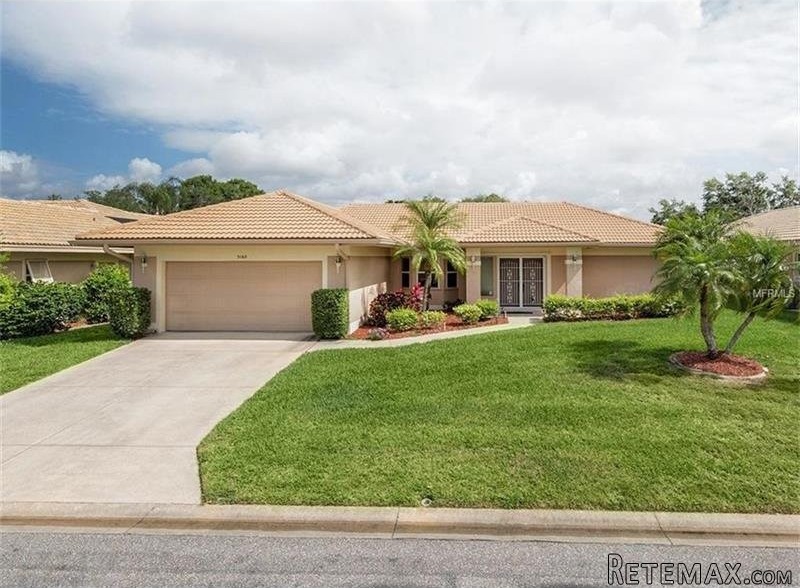3 bedroom House For Sale: 3160 Willow..