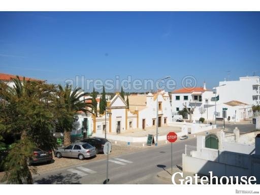 Albufeira Furnished Apartment In Guia..