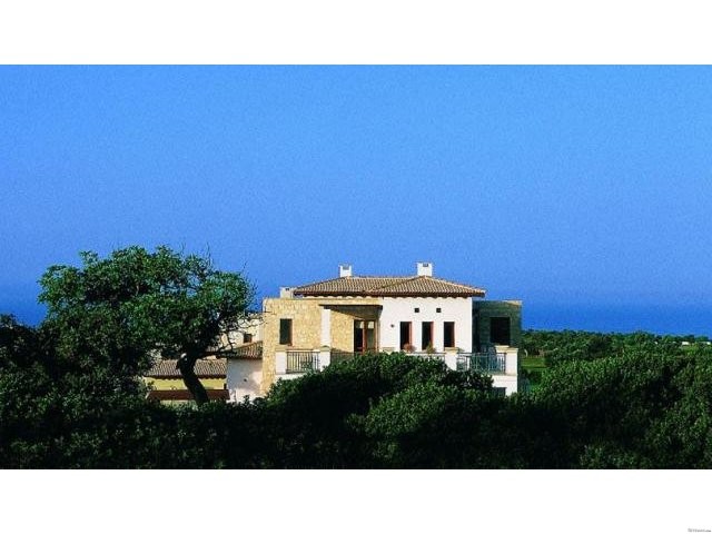 3 Bedroom Apartment, Theseus Village..