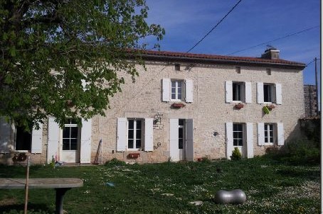 Stone House For Sale St Jean D Angely - 2
