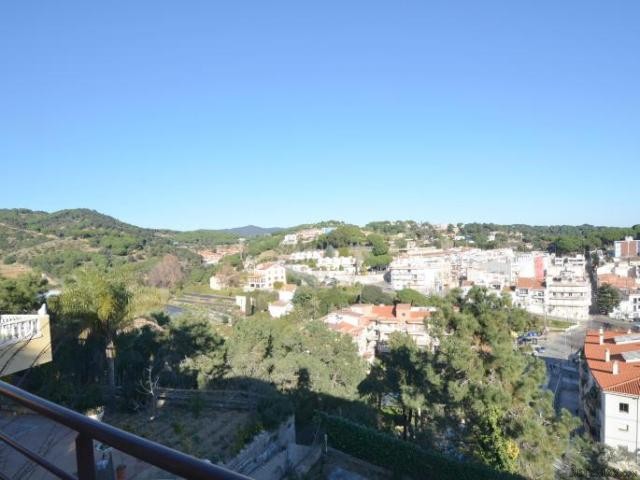 House with stunning sea views in Sant.. - 2