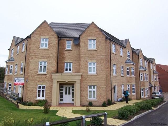 2 bedroom flat in Kemsley, SITTINGBOURNE