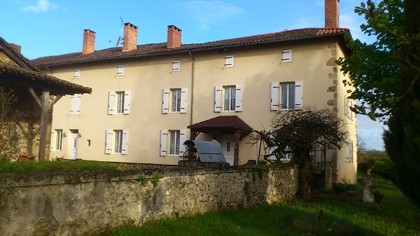 Beautiful, grand maison de maitre