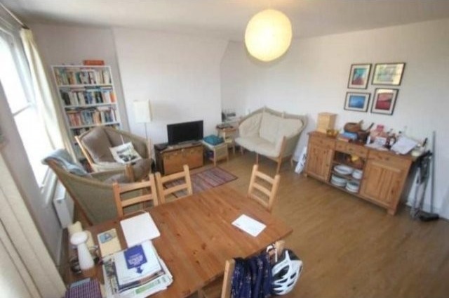 3 Bed Flat/Apartment To Let in London