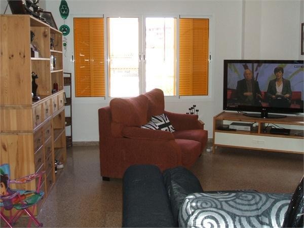 3 bedroom Terraced House For Sale:.. - 2