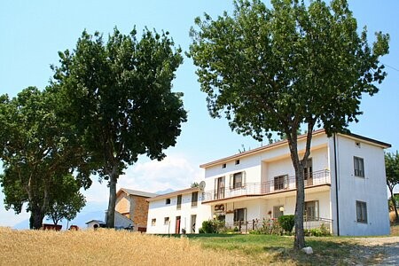 Fabulous detached property with large..