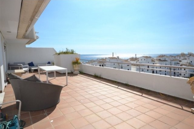 Puerto Banus, Marbella, , 3 rooms, 140..