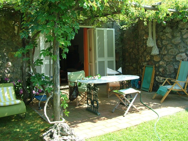 2 Bedrooms - Apartment - For Sale