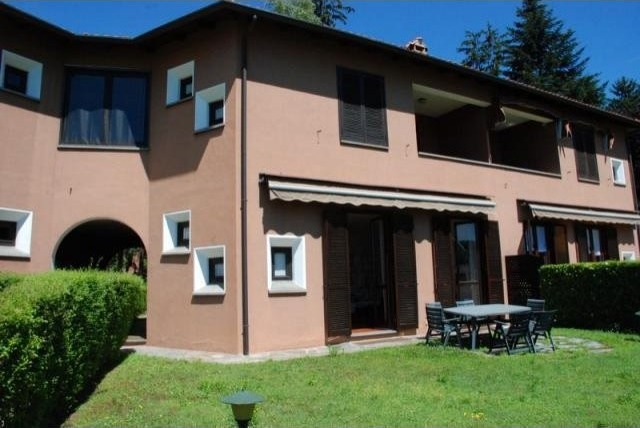3 bedroom Apartment For Sale: Meina, IT - 2