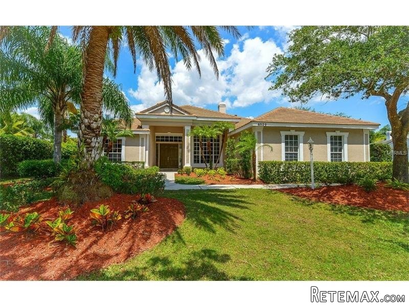 3 bedroom House For Sale: 6520..