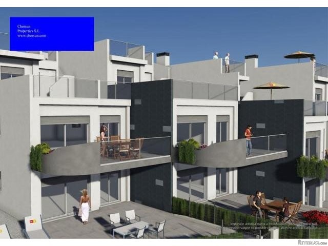 2 bedroom Apartment For Sale: Sea View..