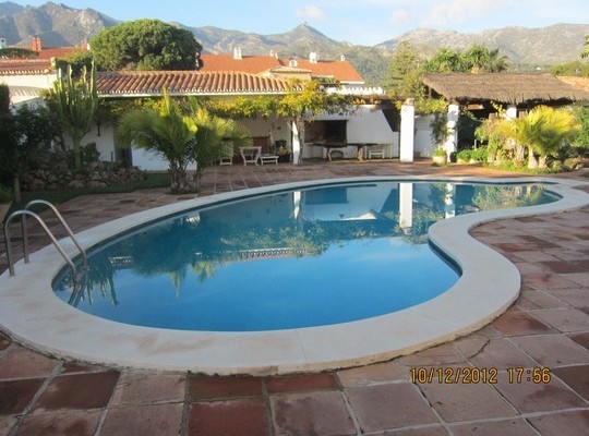 Villa for sale in El Mirador, Marbella..