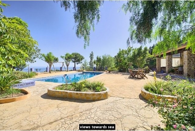 Villa for sale in Estepona, Malaga.. - 2