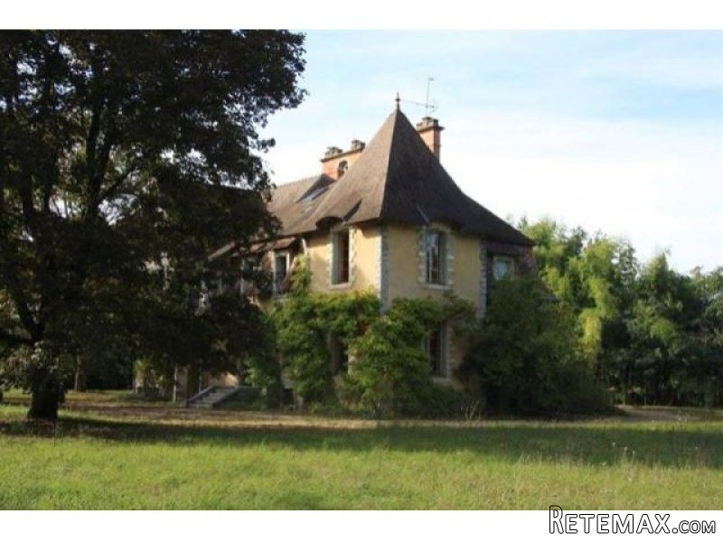 7 bedroom House For Sale:03290..