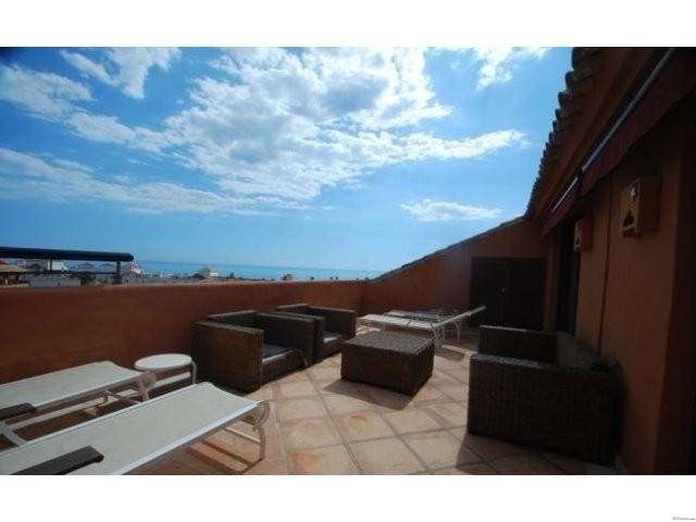 PENTHOUSE FOR SALE BAHIA MARBELLA - 2
