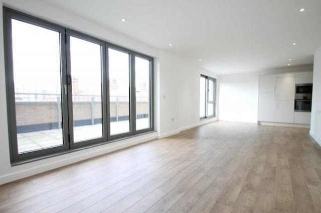 3 bed duplex for sale,064 sq. ft*