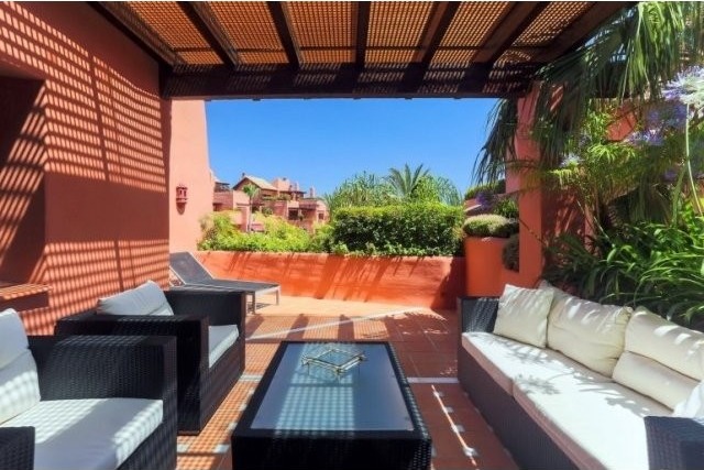 Outstanding Beach front 3 Bedroom.. - 2