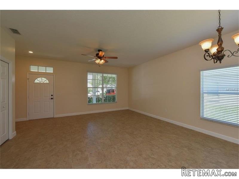 3 bedroom House For Sale: 12356.. - 2