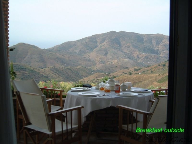 3 bedroom, 3 bathroom Finca/Country.. - 2
