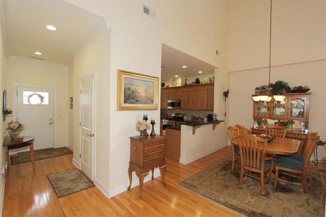 2 bedroom Condominium For Sale:.. - 2