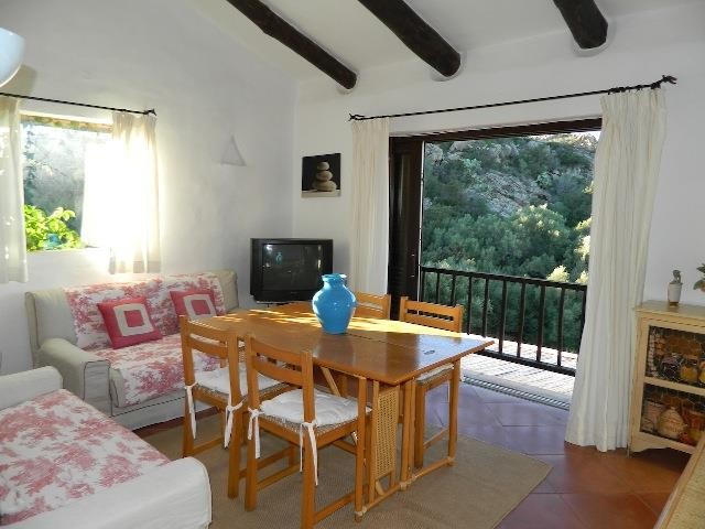 2 bedroom Apartment For Sale: Costa..