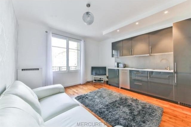 1 bedroom Flat For Sale: 75007 PARIS - 2