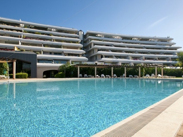 Front Line Apartment In Marina Botafoch