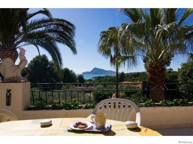 Villa & Plot, Altea, Costa Blanca, EURO.. - 2