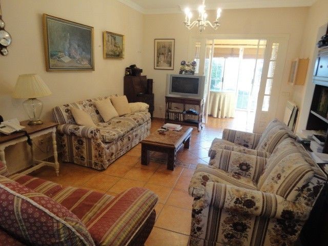 Villa - Spacious semidetached house in.. - 2