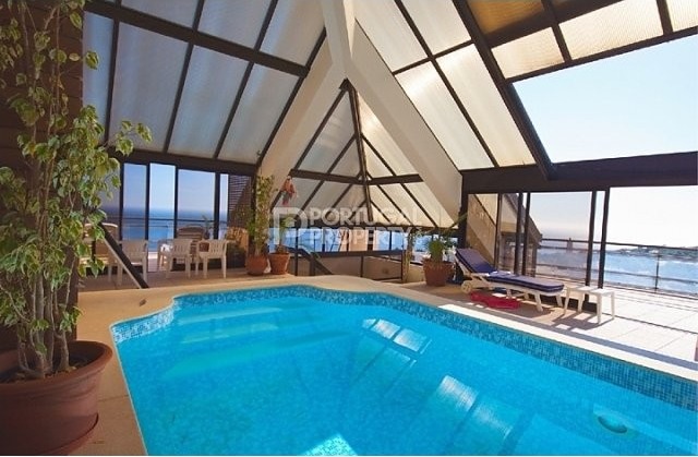 Fantastic penthouse apartment with..