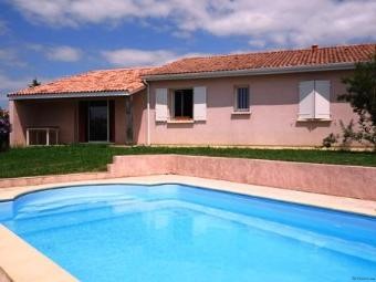A Light & Airy Bungalow Situated In A..