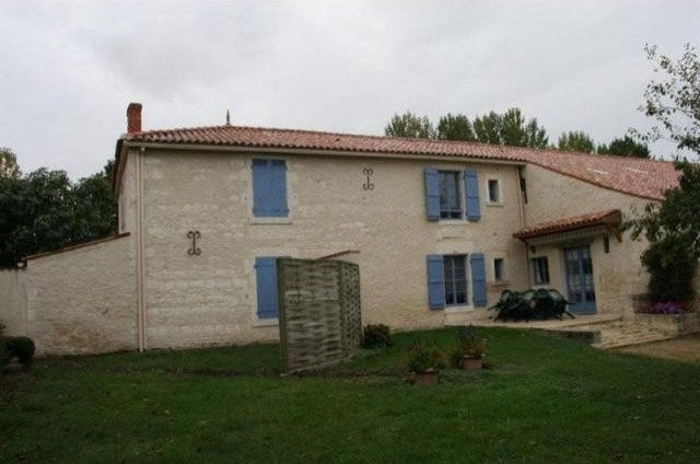 6 bedroom Character For Sale: 85400.. - 2