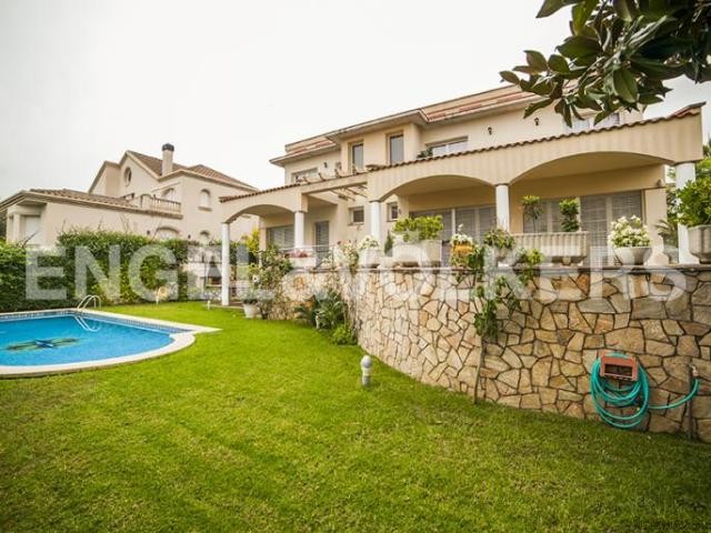 Elegant luxury in Costa Barcelona - 2