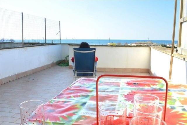 1 Bedroom - Apartment - For Sale