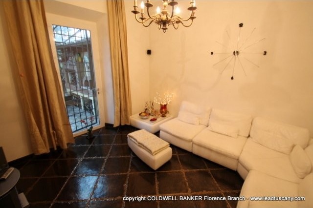 Apartment for sale in Firenze (Italy) - 2