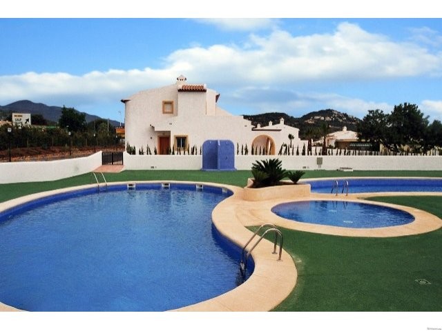 Semidetached property in Calpe - 2