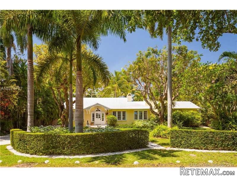 3 bedroom House For Sale: 219 Ridgewood.. - 2