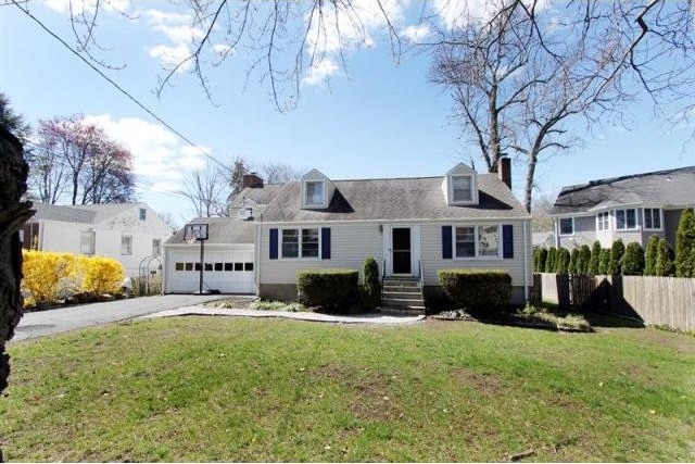 4 bedroom Residence For Sale:..