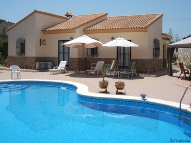 4 Bedroom Villa For Sale In Arboleas..