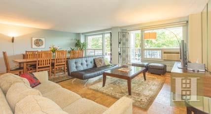 4 bedroom Apartment For Sale: 2575..
