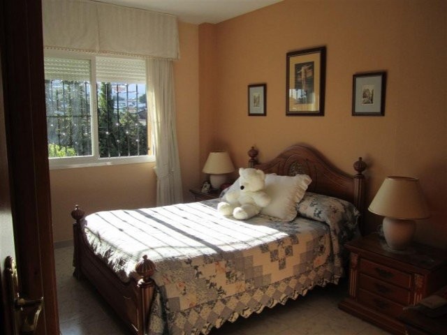 Apartment - A huge 4 bedroom, 2.. - 2