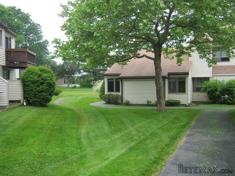 2 bedroom House For Sale: 51 Jefferson..