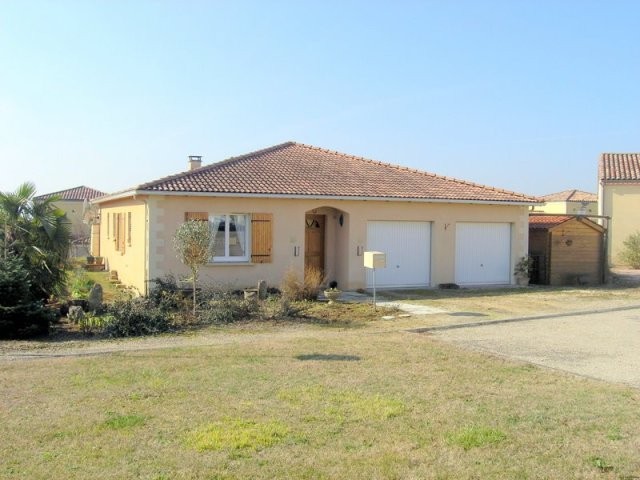 Detached House - Near Duras 47120.. - 2