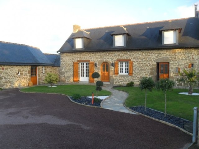 Vente Maison 7 Pieces De 141 M2 53300..