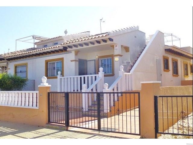 Bungalow for sale 99.000 € Costa..