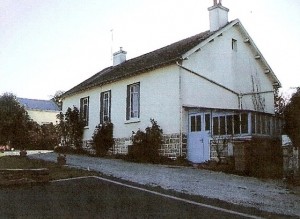 2 Bed Detached House in a Village - 2